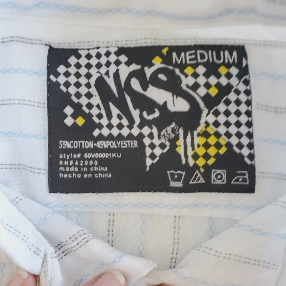K1023 * NSS Boys Button Down Shirt White Size M